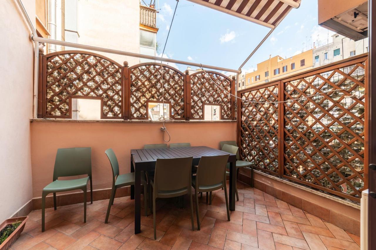 4-rooms Flat At Vatican Lägenhet