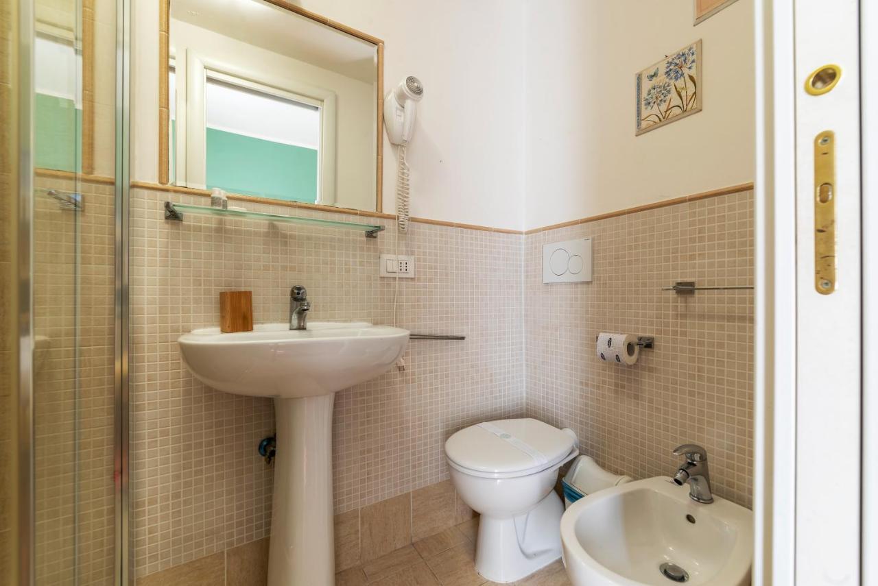 4-rooms Flat At Vatican Rom